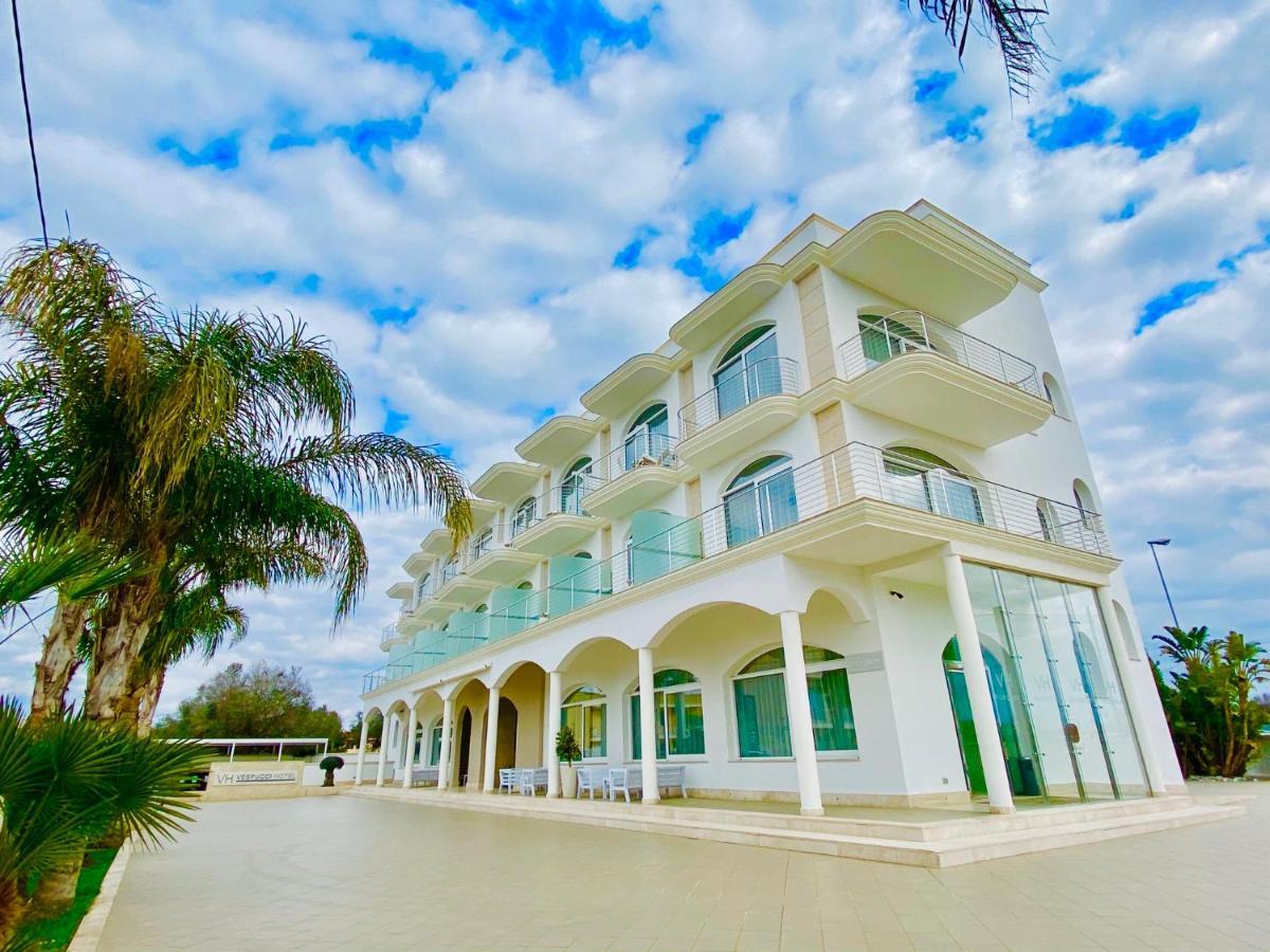 Hotel Vespucci Porto Cesareo Exterior photo